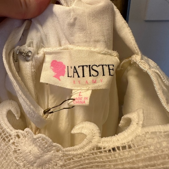 NWT, flowy white romper - Picture 4 of 4